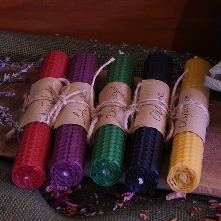 CZERWONA ŚWIECA RYTUALNA - MIŁOŚĆ